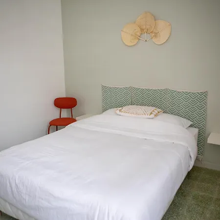 דירה Confortables - Gare A 5 Min Pied - 20min De La - Terrasse פרפיניין